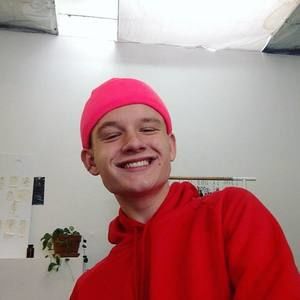 Meet your Posher, Sam